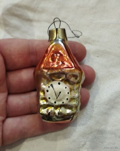 Ёлочная игрушка домик с часами