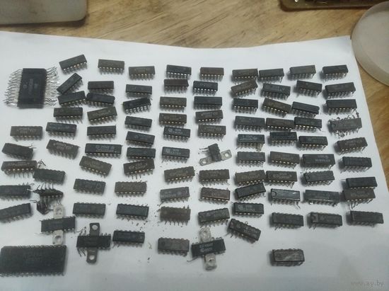 Радиодетали, Микросхемы, разъемы, конденсаторы, контакты, шнуры.