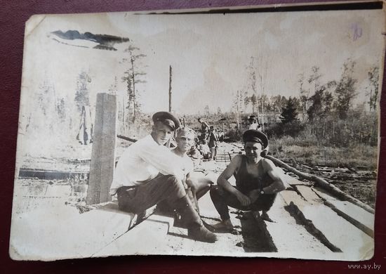 Бойцы стройбата. Фото 1950-е. 8.5х12 см