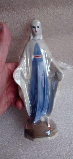 КОЛЛЕКЦИОННАЯ ФАРФОРОВАЯ СТАТУЭТКА ДЕВА МАРИЯ ЗКХ  ОРИГИНАЛ  .  Распродажа Коллекции !!! . Экспресс  Аукцион не с рубля без МПЦ и прочего 3 ДНЯ  .Много лотов в продаже .