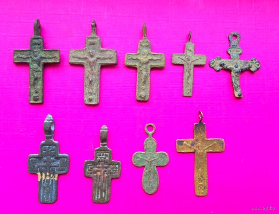 Крестики нательные 9 штук