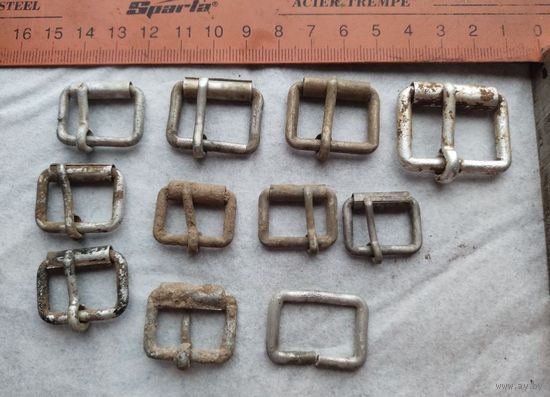 Пряжечки допников.