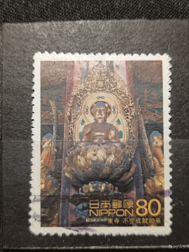 Япония, 2001. Статуя Будды на троне в форме лотоса