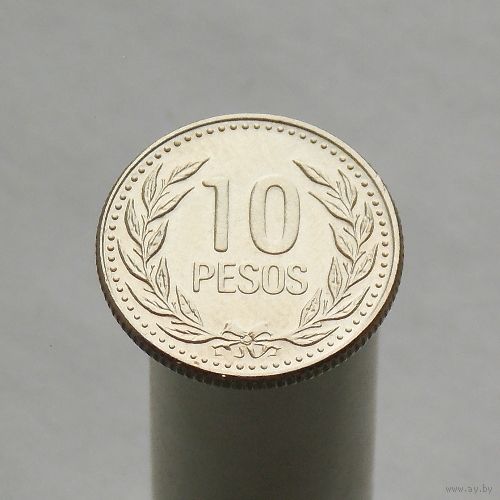 Колумбия 10 песо 1990