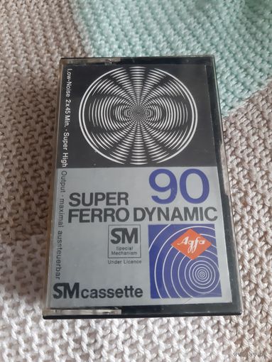 Кассета AGFA SUPER FERRO DYNAMIC 90 . Inre Kinder.