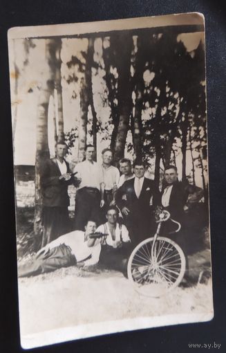 Фото "Мужская компания", Польша, 1920-1930 гг.