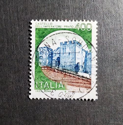 Марка Италия 1980 год Замок