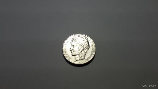 50 итальянских лир 1999 г. Итальянская Республика. Внимательно читайте объявление.