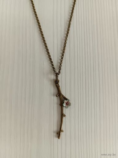 Подвеска с веточкой. Ручная работа