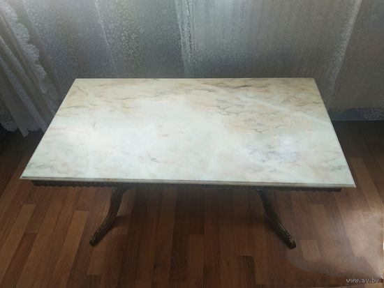 Антикварный французский журнальный стол. Бронза + оникс натуральный.