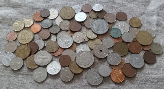 С РУБЛЯ! 80 монет. В большей массе Европа. Микс, без СССР, УК, РФ.