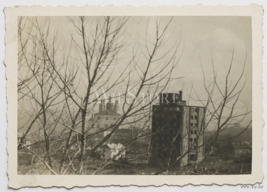 Вид на Успенский кафедральный собор в Смоленске. Оккупация.