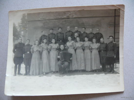 Фотография (9). Коллектив художественной самодеятельности в/ч 16678 г. Лахденпохья (Республика Карелия); 1951 год.