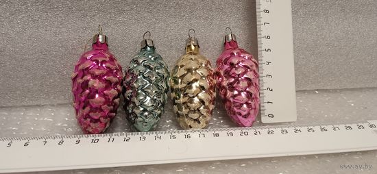 Ёлочные игрушки. Шишки. 4-2