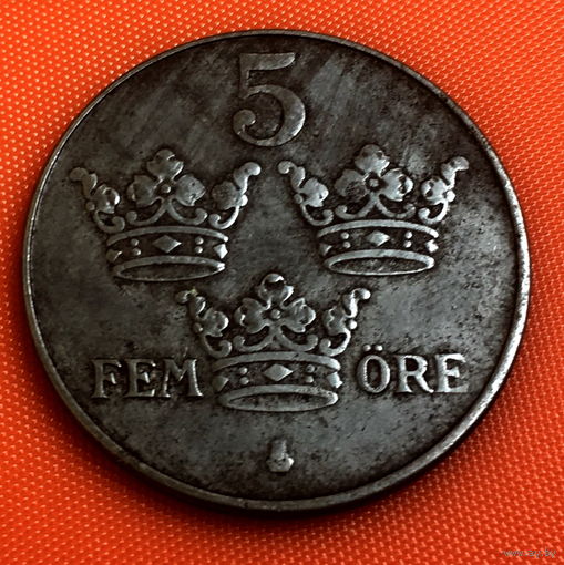 30-03 Швеция, 5 эре 1945 г.