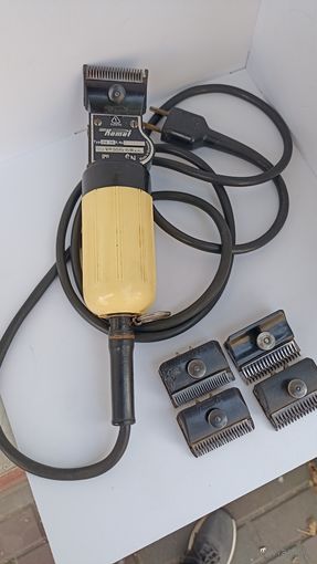 Машинка для стрижки волос Германия Komet 1958 год, рабочая