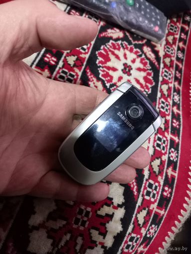 Мобильный телефон Samsung SGH