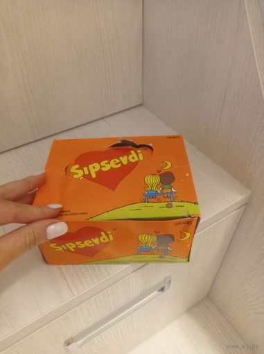 Упаковка от жвачек love is, Турция, лав ис, Любовь это