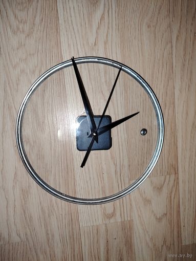 Часы настенные