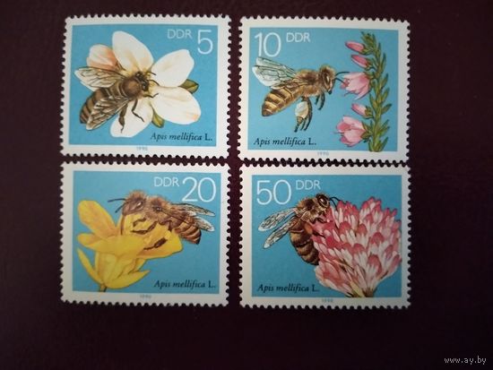 ГДР. 1990 г. Пчёлы