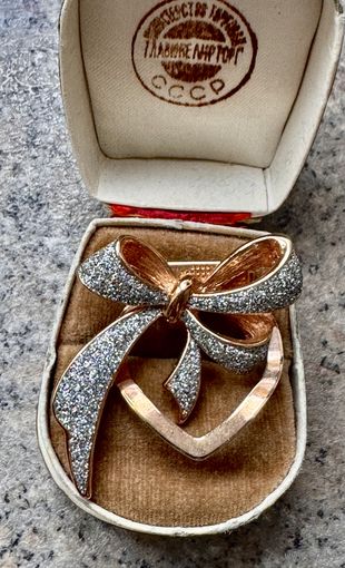 Брошь. Дресс-клип (зажим для платка).