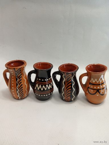 Миниатюрные кувшины 4шт