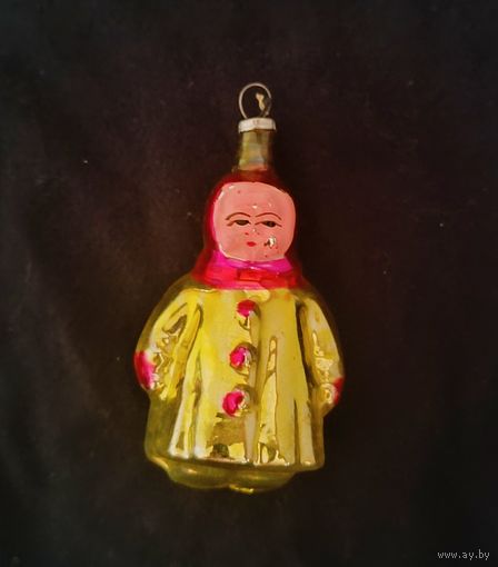 Ёлочная игрушка Девочка в шубке