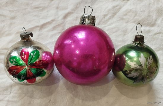Ёлочные игрушки толстое стекло