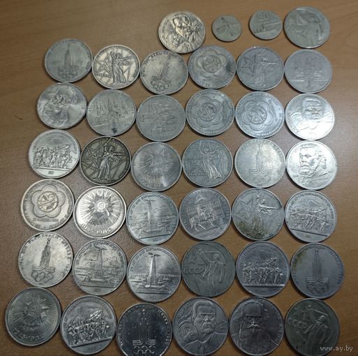40 юбилейных монет СССР