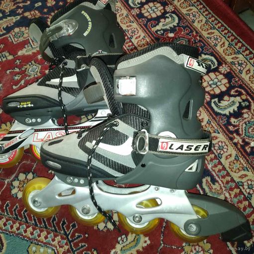 КОНЬКИ РОЛИКОВЫЕ,    р. 37-41     использовались мало