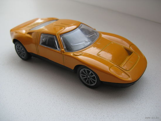 Машинка коллекционная 5