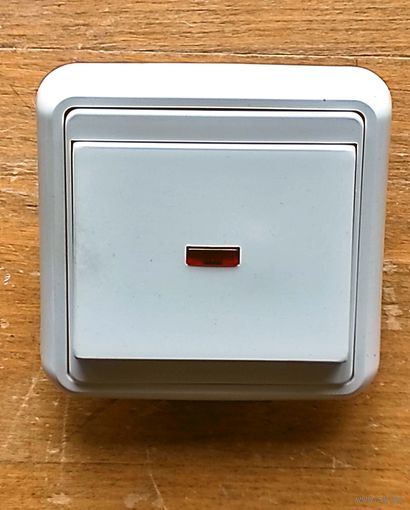 Выключатель 1-клавишный с подсветкой СП с 1 рубля