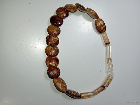 Браслет  Искуственный Янтарь . С рубля