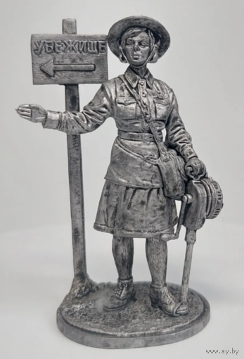 Статуэтка Девушка-инструктор РККА Оловянный сплав
