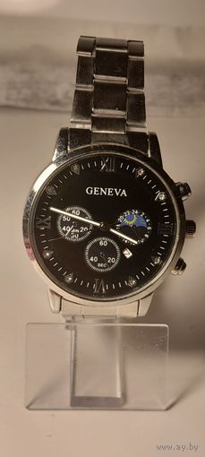 Часы кварцевые GENEVA
