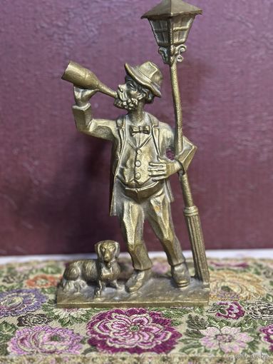 Полнотелая бронзовая статуэтка, фонарщик, пьяница, Европа, много лотов с рубля