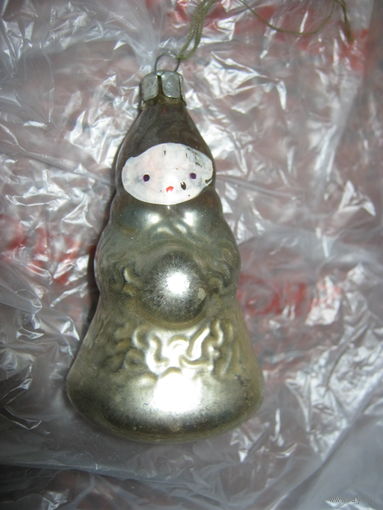 Елочная игрушка СССР . Снегурочка . Девочка со снежком