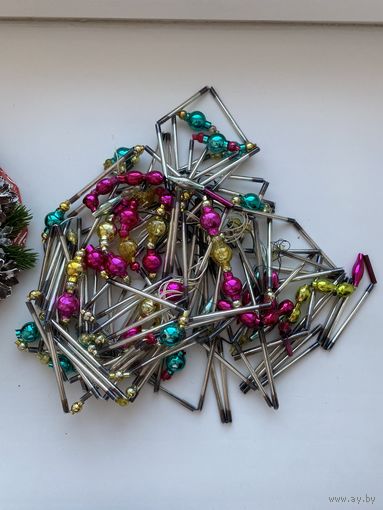 Елочная гирлянда (стеклярус).