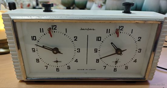 Часы шахматные. Янтарь на экспорт. Исправные.