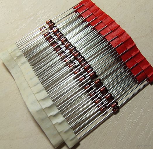 BZX85C15V ((цена за 20 шт))  15В, 1Вт Стабилитрон. Диод Зенера BZX85 C 15V