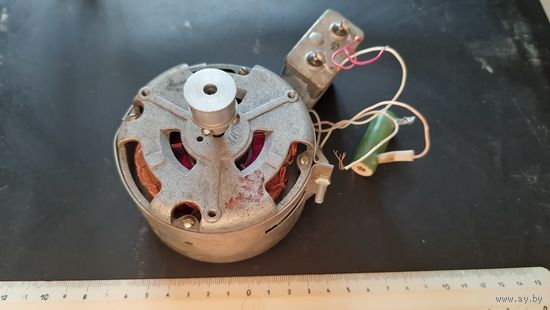 Электродвигатель КД-6-4 , СССР