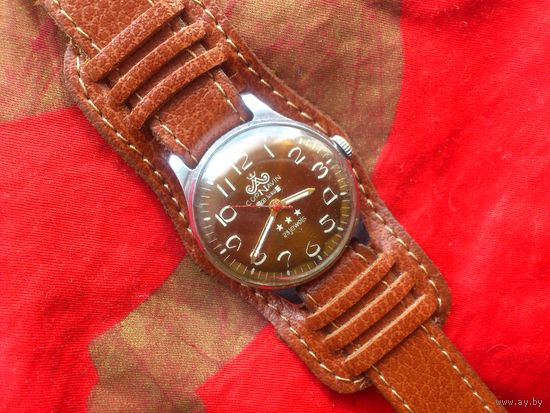 Часы CORNAVIN de LUXE ПОБЕДА 2608 1 МЧЗ им. КИРОВА из СССР 1960-х