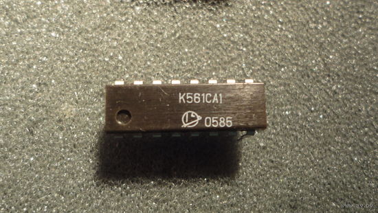 Микросхема К561СА1