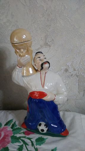 Штоф Казак с мячем, футболист украинец