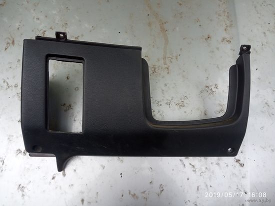 Лот 769. Декоративная защита под рулевой колонкой Nissan Sunny N14. Старт с 3 рублей!