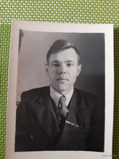 Фото Партизана комиссара заверенное Комиссар партизанского отряда Бригады номер760 им. Березовского