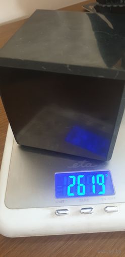 Шунгит в кубе полирован 10х10х10 см  2,6 кг