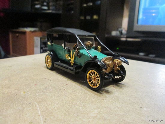 РУССОБАЛТ С24-40 1\43 (СССР)