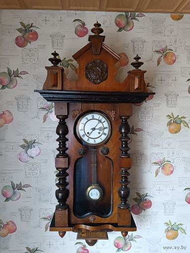 Старинные настенные часы Бернард Пашен  1876 г. Германия.