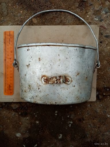 Итальянский котелок WW2 в хорошем состоянии